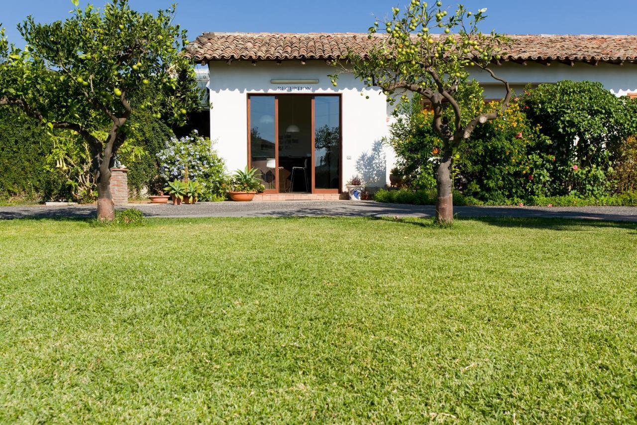 Orange Park - Agriturismo Villa Misterbianco Exterior foto